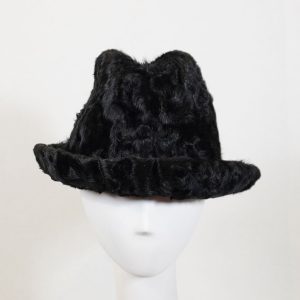 Textured Fashion Winter Hat – Unique Seasonal Style